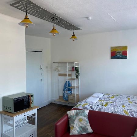 Accommodation Hub Studio 2 Londra Exterior foto