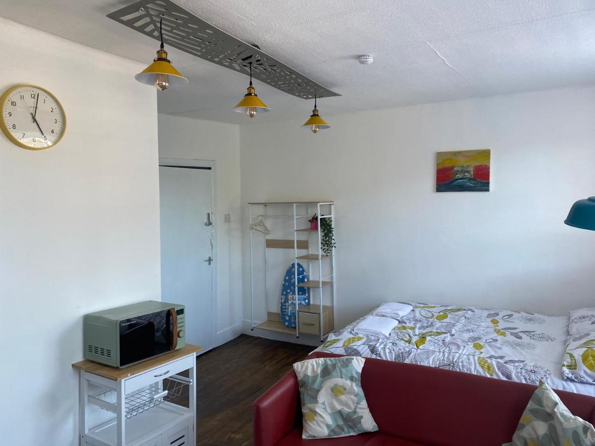 Accommodation Hub Studio 2 Londra Exterior foto